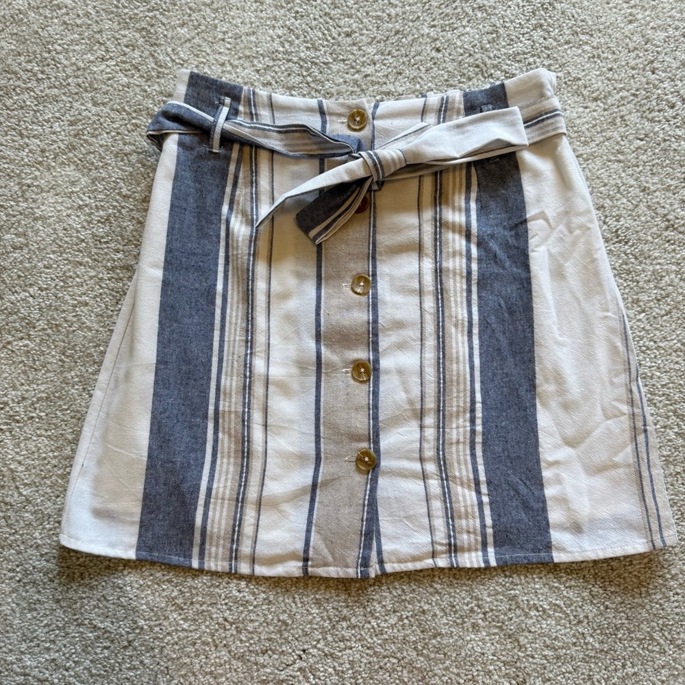 Everly Tan, Blue, and White Stripe Button Up Skirt Size S